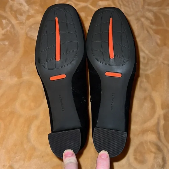 Womens Black Rockport Bootie w/decorative Buckle. 7W - Picture 6 of 11